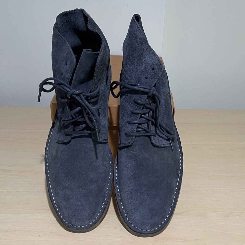 Clarks Dark Gray Suede Chukka Boots
